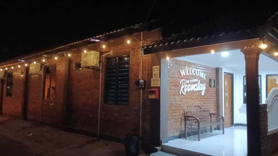 Roomstay By Abe Cottage Kampung Kuala Besut Εξωτερικό φωτογραφία